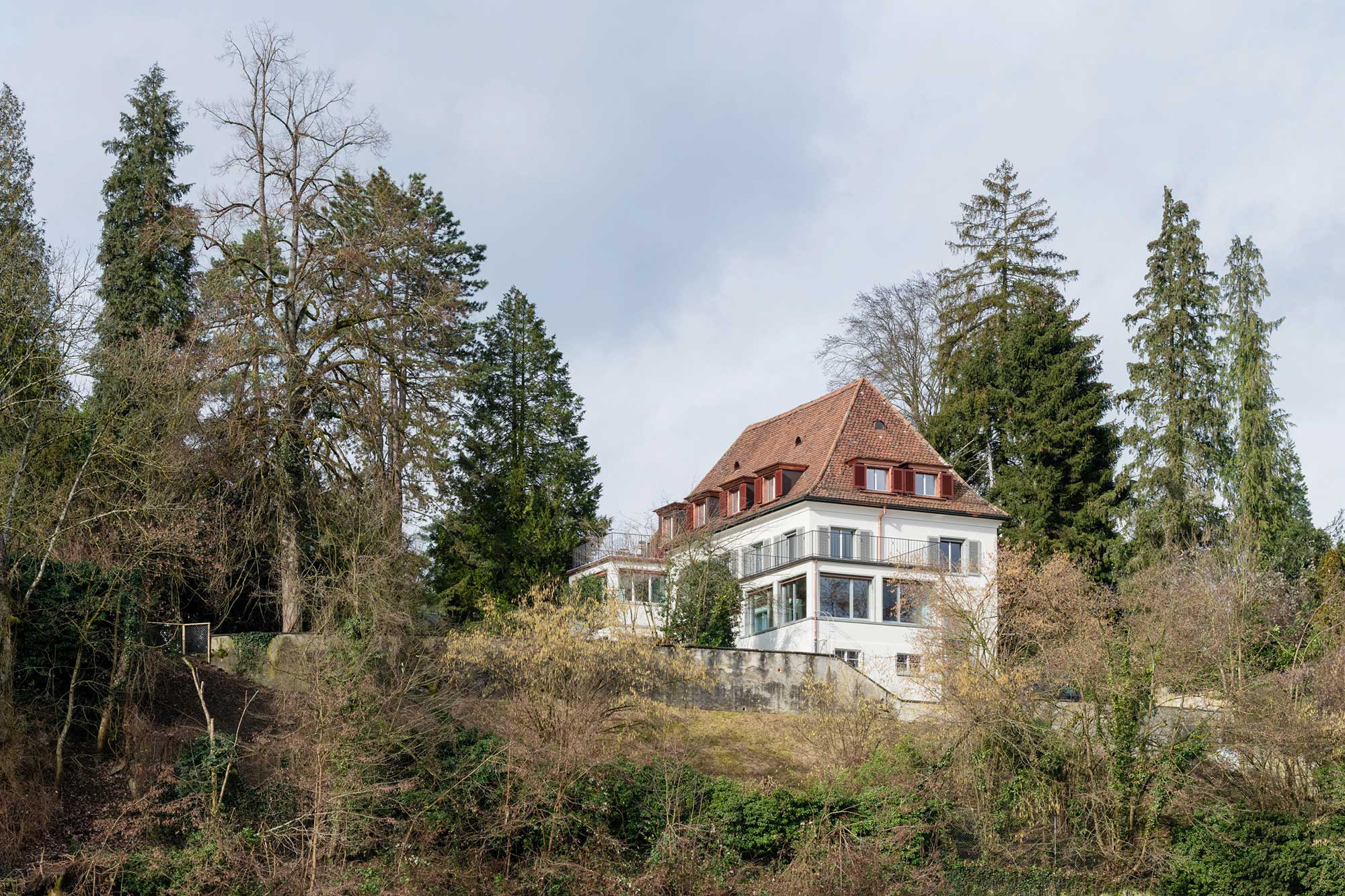 UMBAU VILLA LENZ BADEN Aussenaufnahmen 06